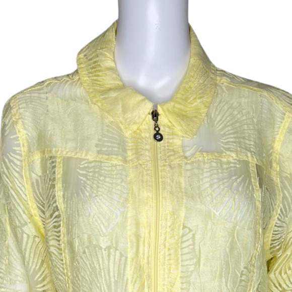 TanJay Shirt Womens 10 Yellow Floral Sheer Lightweight Vacation‎ Cruise Casual - Picture 6 of 8